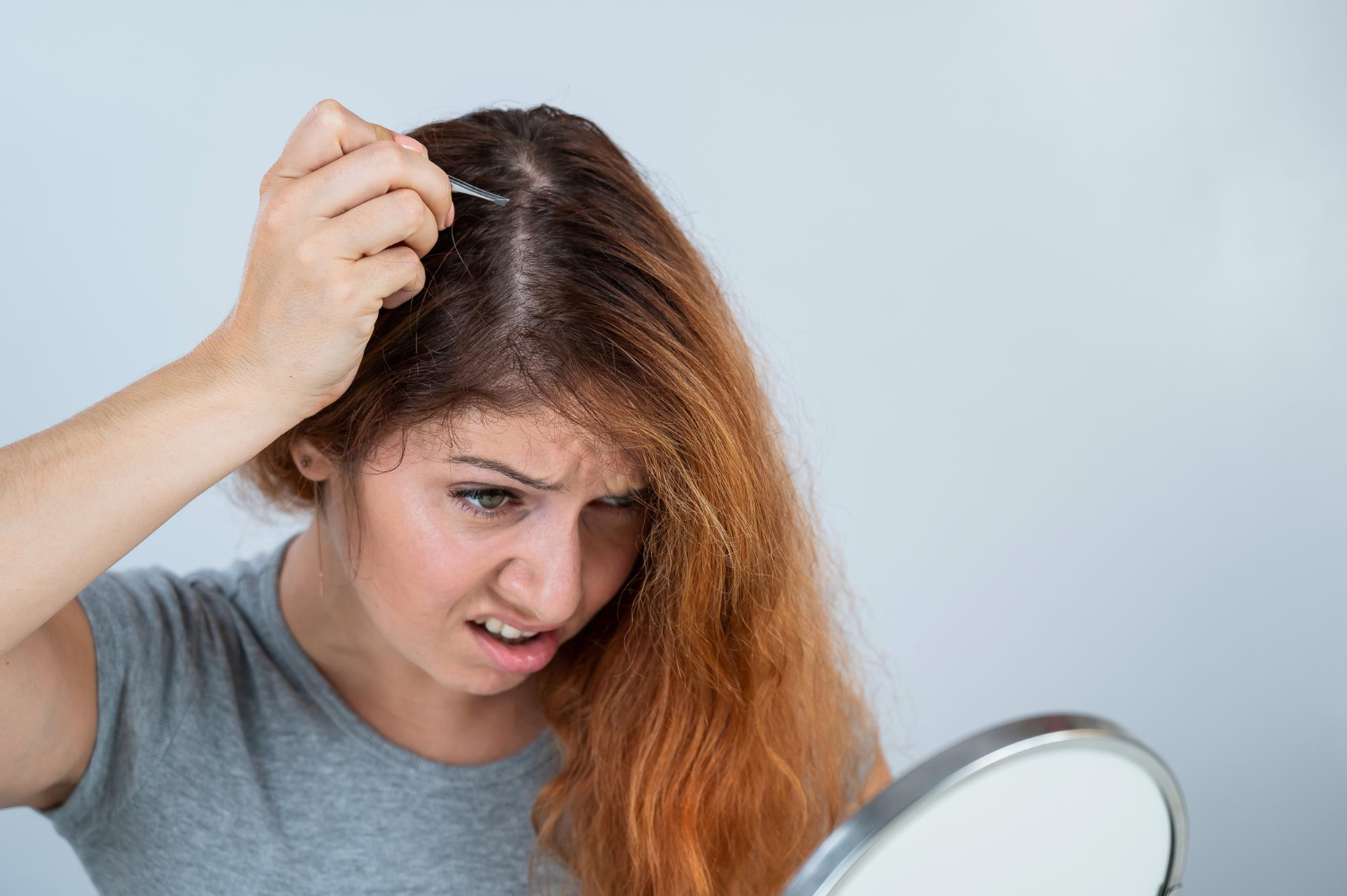 Leia mais sobre o artigo Coceira no Couro Cabeludo Pode Ser Sinal de Inflamação?